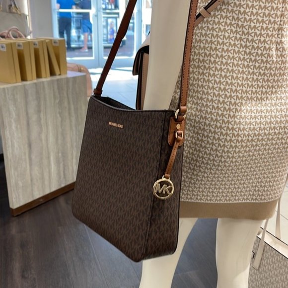 Michael Kors Jet Set Travel Large Messenger Crossbody Bag Brown - Picture 12 of 16